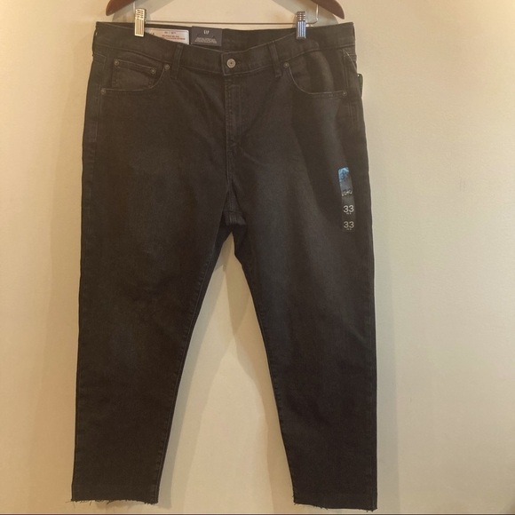 GAP Sz 16S or 33 Girlfriend High Rise Hem Jeans NWT - Picture 1 of 10